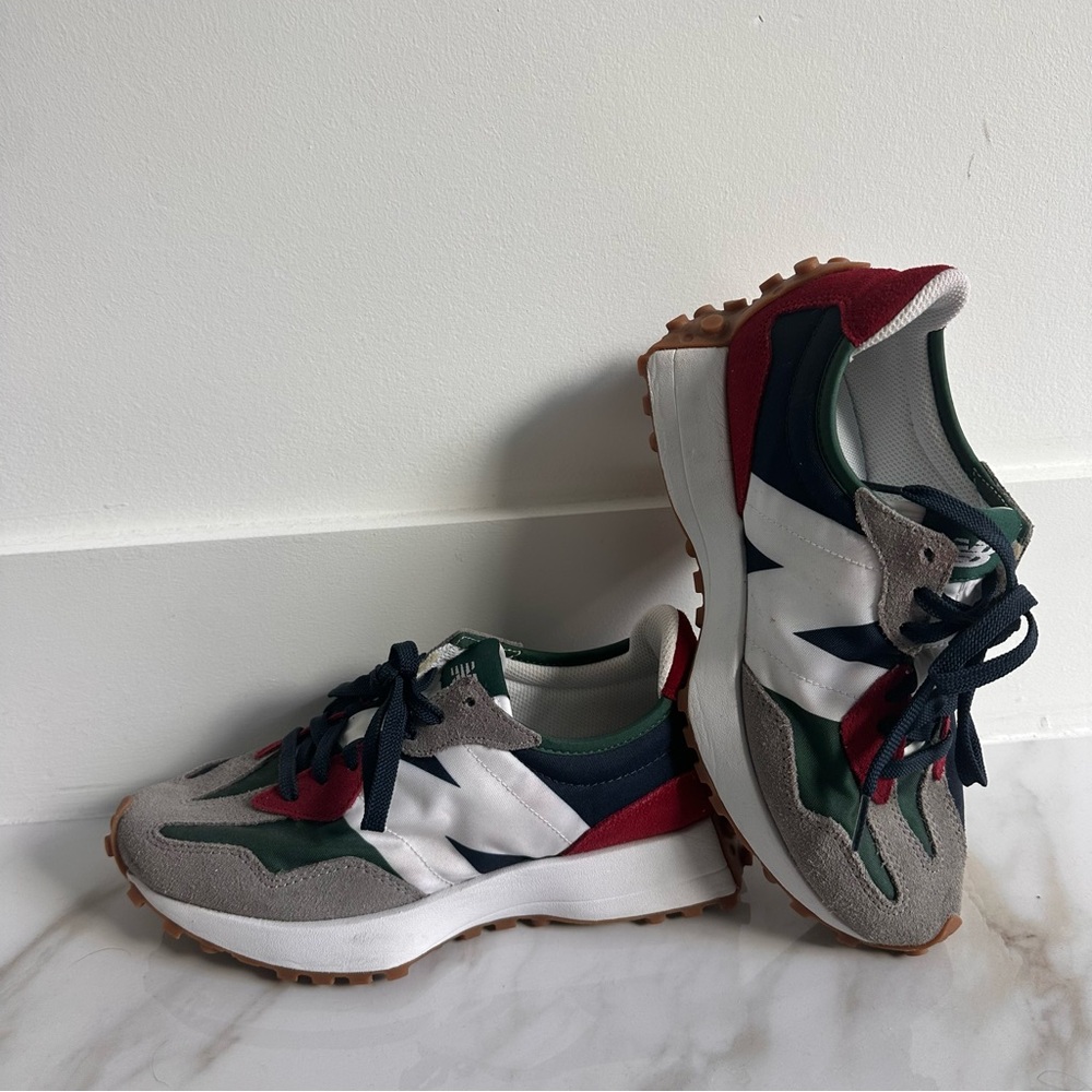 New Balance Men’s 327 Sneakers - Picture 5 of 10